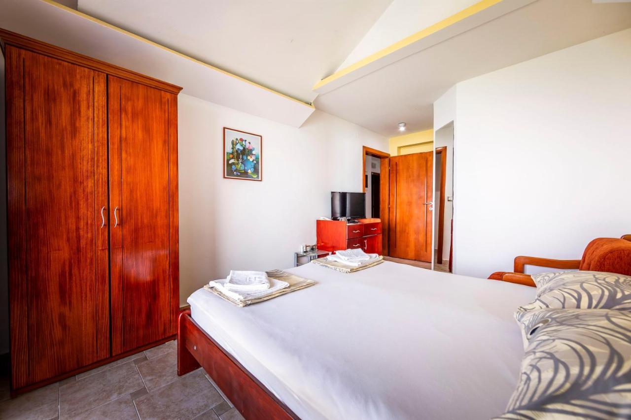 Villa Swiss Ohrid Exterior foto